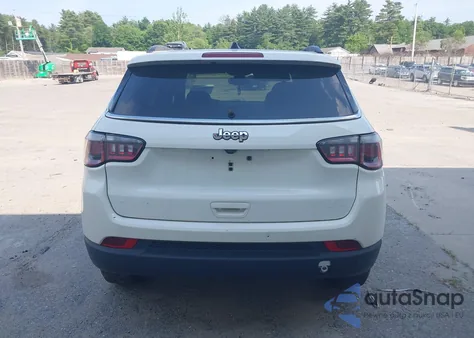 2020 Jeep Compass Latitude 4X4 from USA, damaged, VIN 3C4NJDBB4LT127947